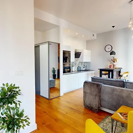 Witold's Apartment's Centrum By The Odra River 아파트